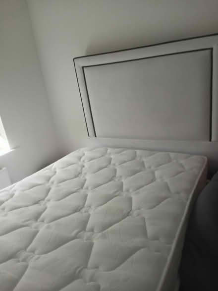 Photo of free Queen size bed (Bolton BL1) #1
