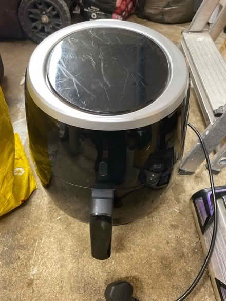 Photo of free Air fryer (Potton SG19) #1