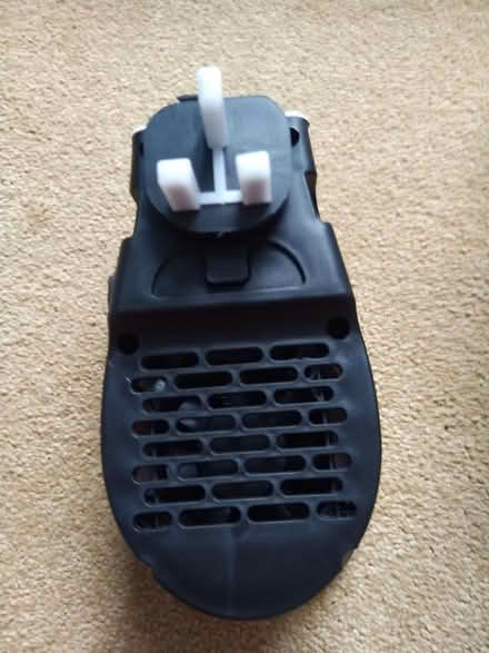 Photo of free Portable Heater. Boxed. New. Inst (Sidcup DA14) #4