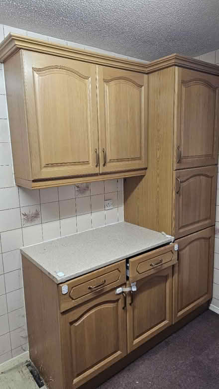 Photo of free Kitchen units (Cv8 2pr) #1