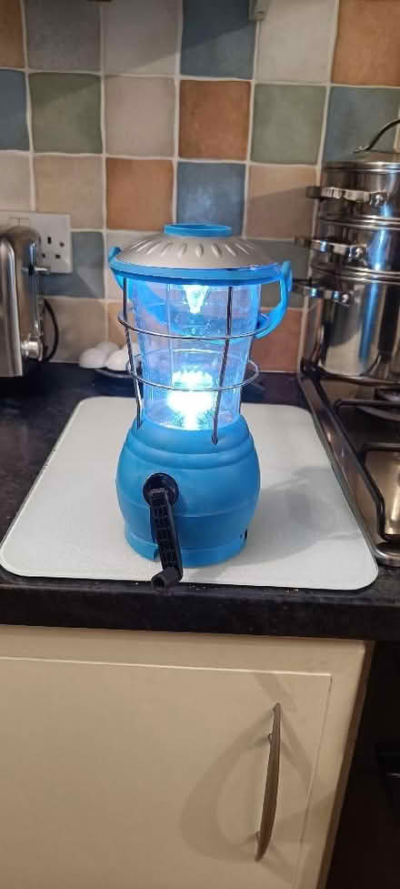 Photo of free LED wind up lamp (Woodside TF7) #1