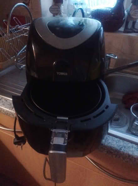 Photo of free Tower air fryer (Barnham) #1
