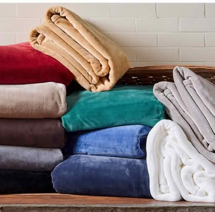 Photo of Used fleece blankets (Dublin 1) #2