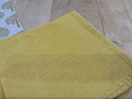 Photo of free reversible fabric table mats/napkin (Redhill Meadvale RH1) #3