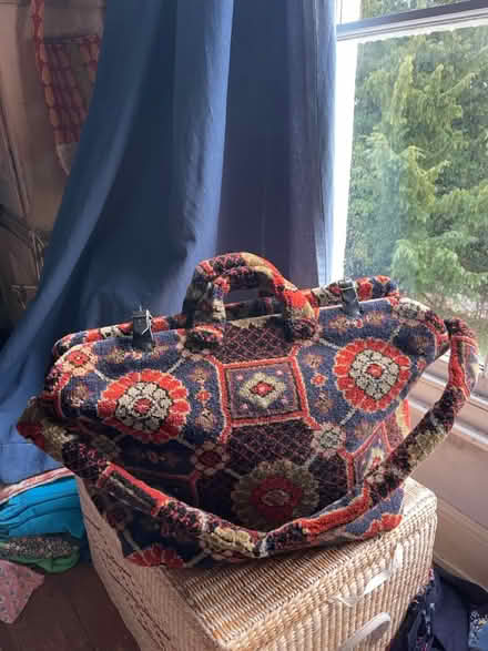 Photo of free Large carpet bag (Canon pyon) #1