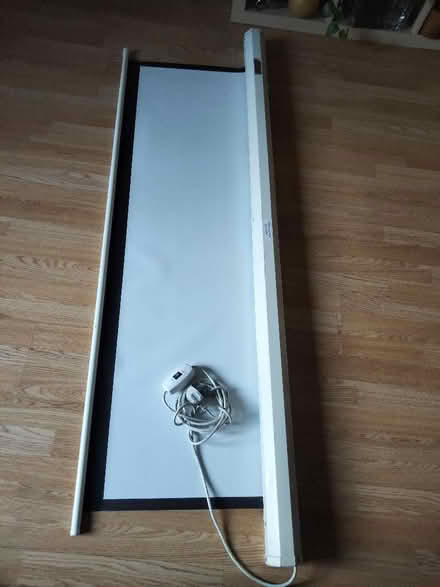 Photo of free Screen projector (Seven Sisters N15) #3