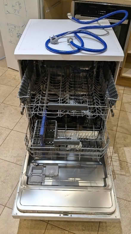 Photo of free Beko dishwasher (Cross Bank WF17) #2