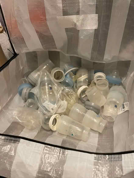 Photo of free Bunch of baby bottles (Oxford) #1