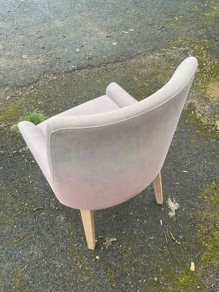 Photo of free Occasional Chair (RG30 Tilehurst) #3