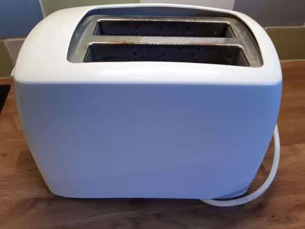 Photo of free Toaster (Wheelton PR6) #1