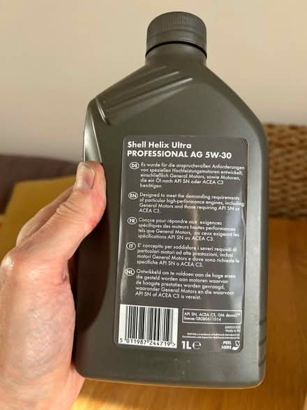 Photo of free Motor engine oil 5W-30 (Coton Hill SY1) #2