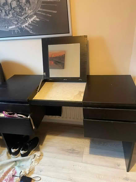 Photo of free Make up dresser (Dublin 18) #1