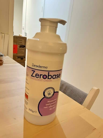 Photo of free ZeroBase cream (Saint Philip's S3) #1