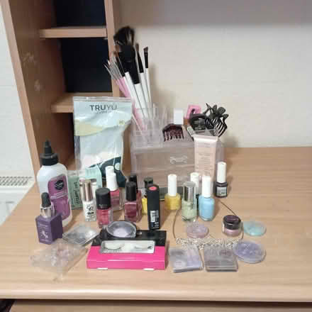 Photo of free Nail polishes, make-up 'n' stuff (OX1 South Oxford) #1