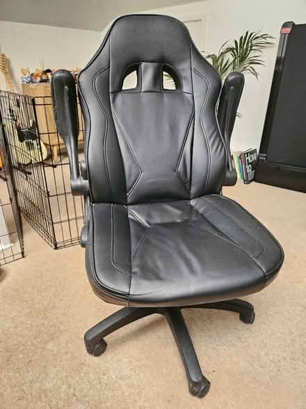 Photo of free Office chair with adjustable arms (Dun Laoghaire) #3