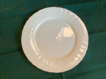Photo of free White Dish Set (12 minutes from Costco) #1