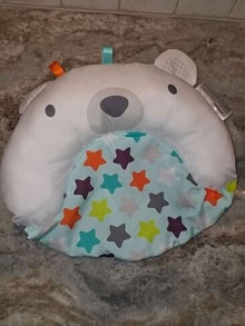 Photo of free Baby pillow, wrist splints and head support #2