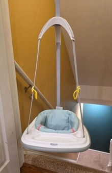 Photo of free Baby pillow, wrist splints and head support #4