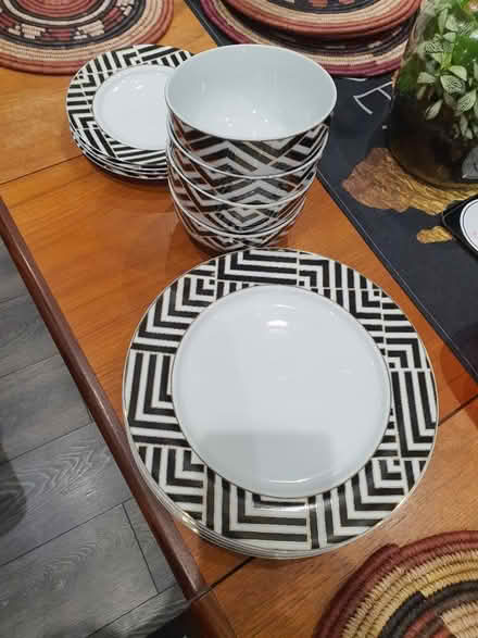 Photo of free 4 Place Dinner Set - 12 Pieces (DA1) #4