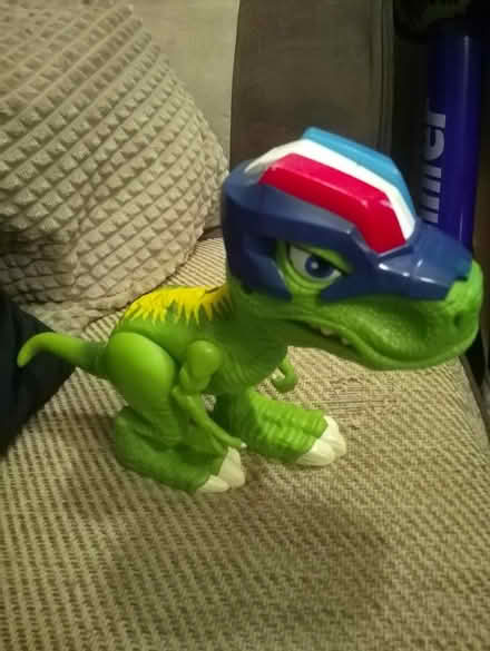 Photo of free T rex toy ( Keighley) (Keighley bd20) #1