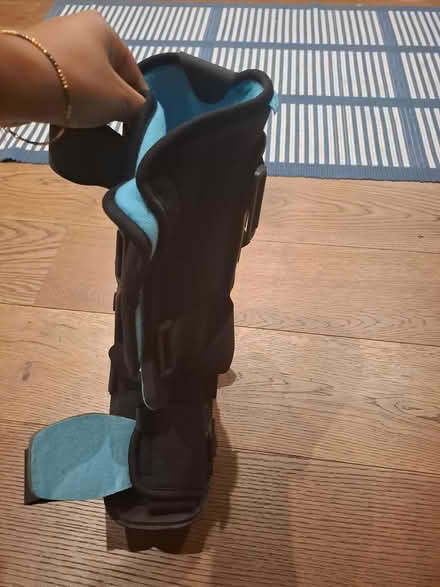 Photo of free Medical boot with all the padding (IG11, Barking) #2