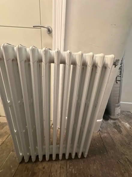 Photo of free Cast iron rad (Se6 2ha) #1