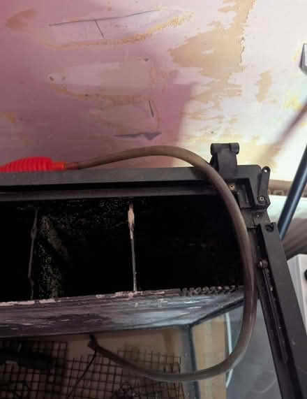 Photo of free Marine fish tank 128L (Everton Park L6) #3