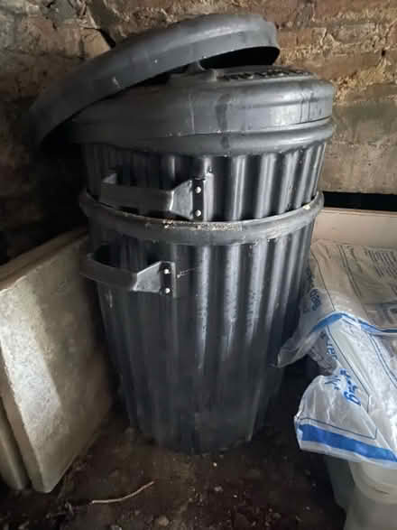 Photo of free Dustbins (Pimlico SW1V) #1