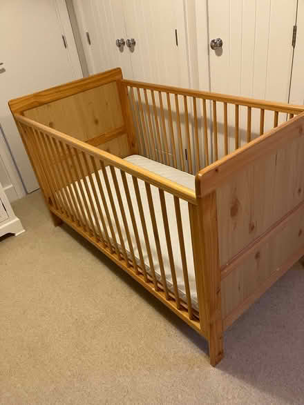 Photo of free Cot/ cot bed in good condition (Great Glen LE8) #1