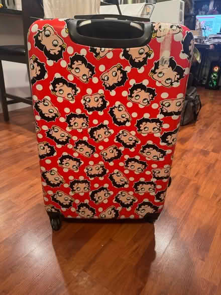 Photo of free Betty Boop Roller Suitcase (Normandy Park) #1