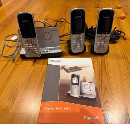 Photo of free Siemens Gigaset S685 3 phones (Glusburn) #1