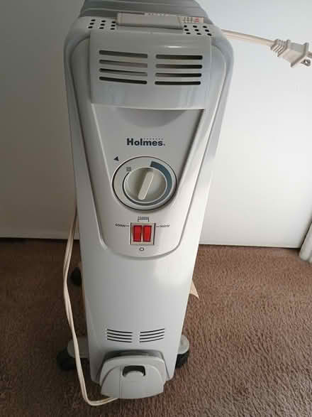 Photo of free Two oil radiator space heaters (near Takoma Metro) #3