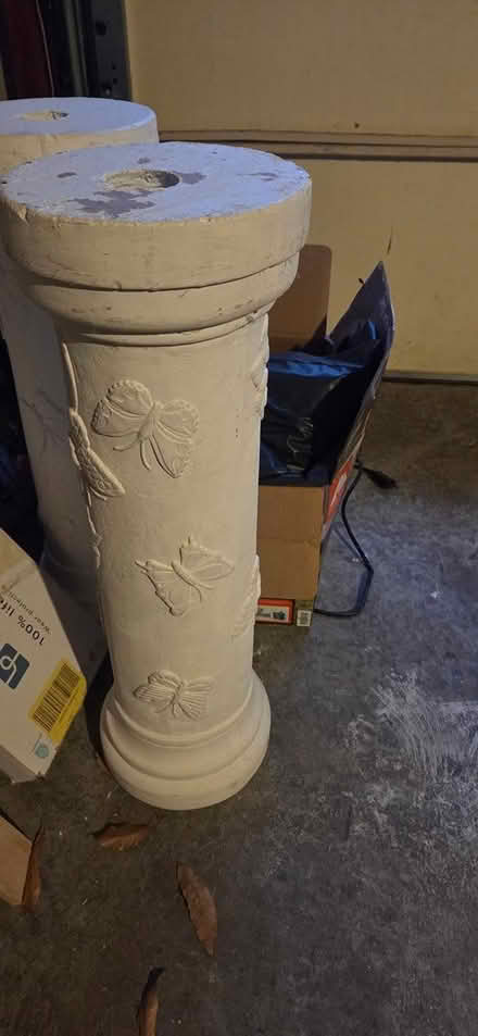 Photo of free (2) decorative pillars (Bowie) #1