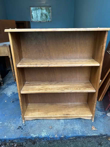 Photo of free Book Shelf (Ravenna) #1