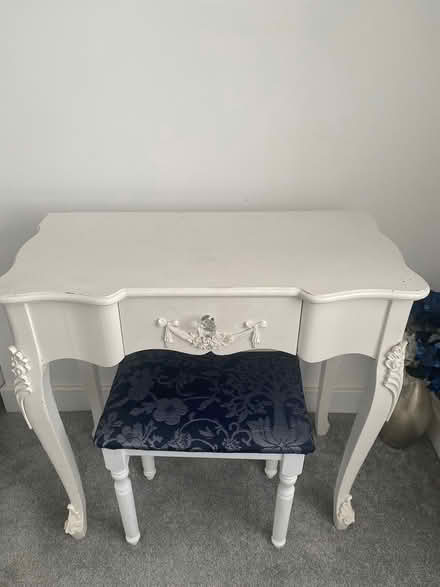 Photo of free French Chic Dressing Table + Stool (Bontnewydd LL55) #2