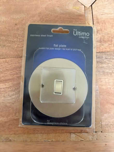 Photo of free Late plate light switch (Goldsborough HG5) #1