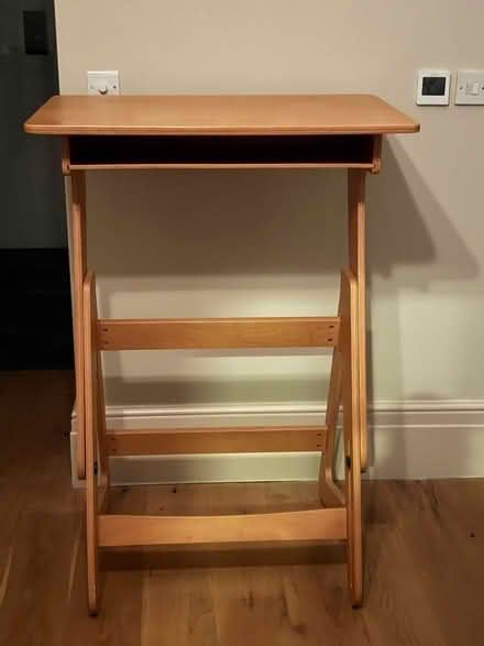 Photo of free Stand Up Desk (Tufnell Park N19) #1