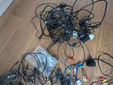Photo of free Cables, connectors (Westgate LA3) #2