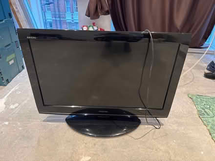 Photo of free 2 TVs (Balham) #1