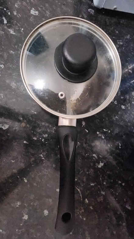 Photo of free Pot with lid (RG1) #1