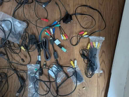 Photo of free Cables, connectors (Westgate LA3) #4