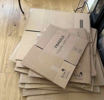 Photo of Used boxes (Ratcliffe-on-Soar NG11) #1