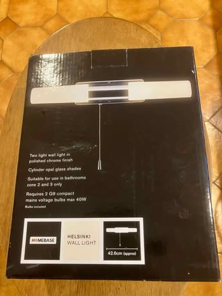 Photo of free Bathroom wall light (HP27 Lacey Green) #1