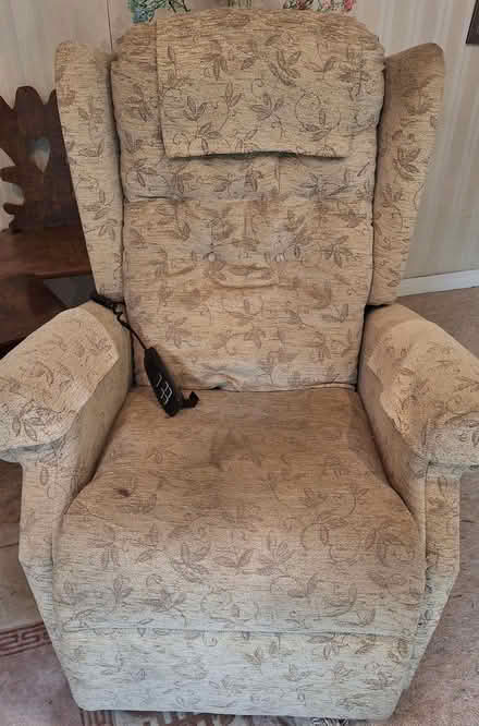 Photo of free Riser-recliner Chair (Oxton CH43) #1
