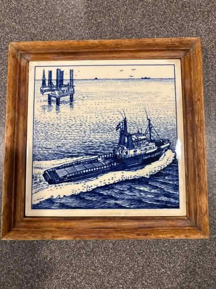 Photo of free Ceramic art (Highland Ave, RWC) #1