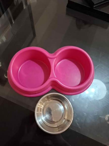 Photo of free Pet Bowls (Bromsgrove B47) #1