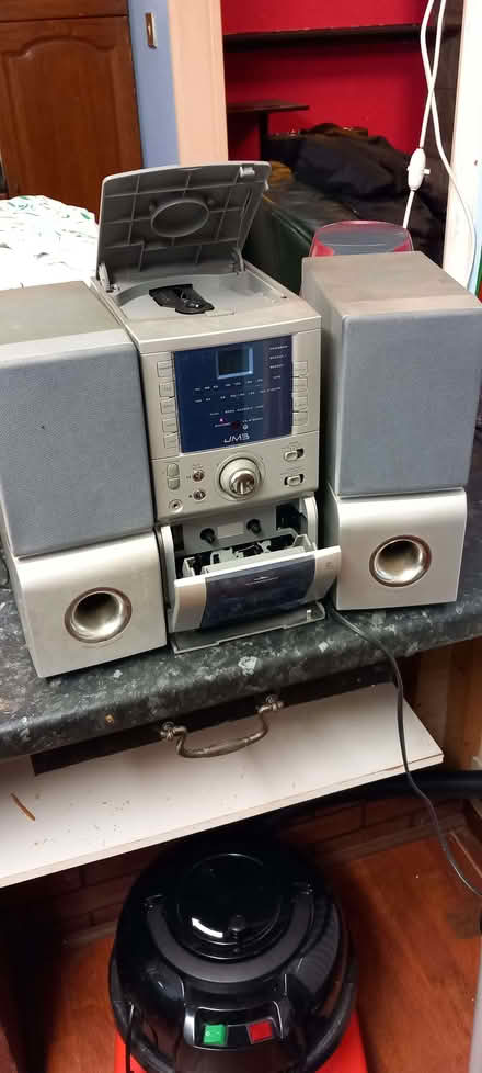 Photo of free Small stereo system (DA10) #1