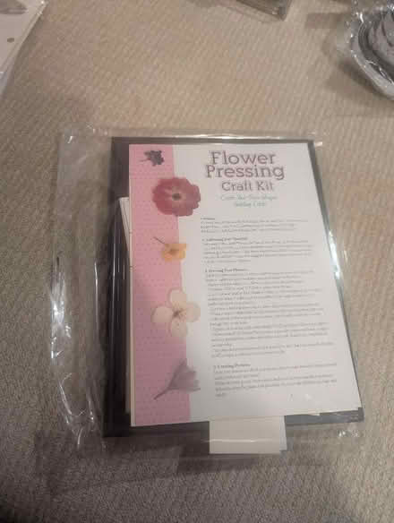 Photo of free Flower pressing frame (Longbridge B31) #1