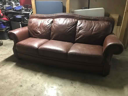 Photo of free Leather couch (Mount Prospect) #1