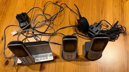 Photo of free Siemens Gigaset S685 3 phones (Glusburn) #2